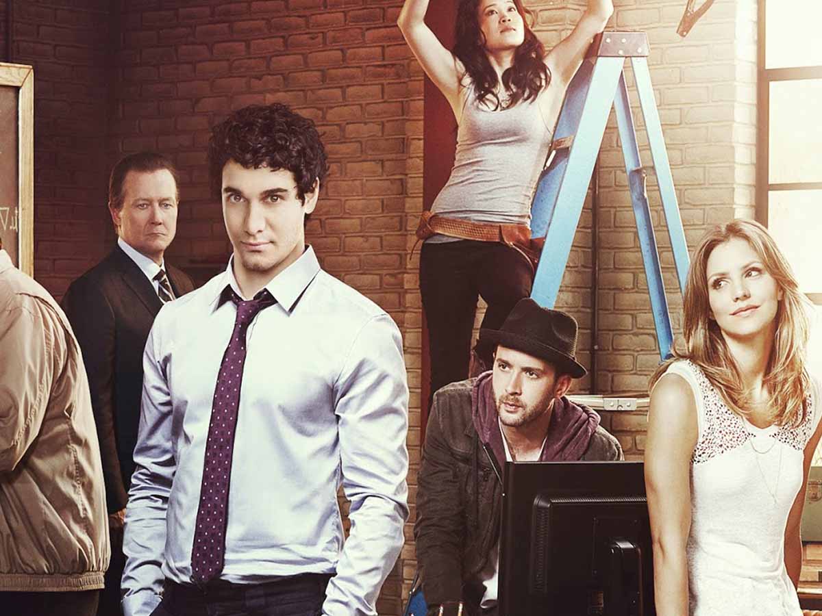 IBLIS MAGAZINE Los super genios de la televisión